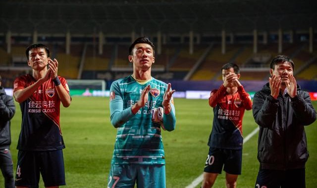 九游体育官网-张鹭：感谢深足拉我一把 去年保级战凌晨5点才睡