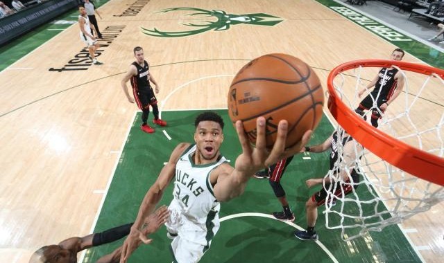 时隔一年再度交锋热火 字母哥脑海中只有复仇