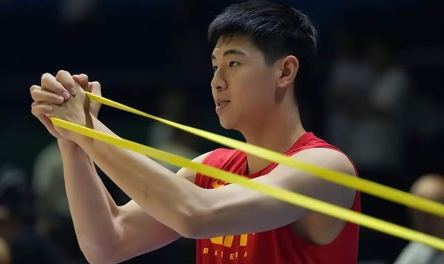 广东最新消息！崔永熙伤势痊愈，胡明轩再次受伤，奎因目标总冠军